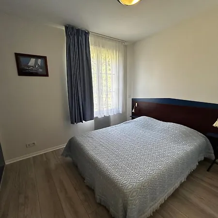 Apartmán T2 Avec Piscine Commune Et Wifi A 200m Des Thermes - Fr-1-541-175 *