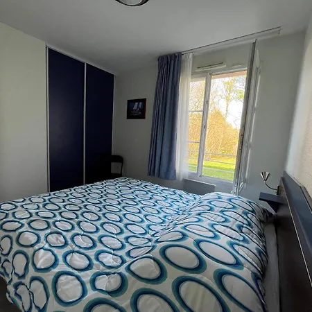 T2 Avec Piscine Commune Et Wifi A 200m Des Thermes - Fr-1-541-175